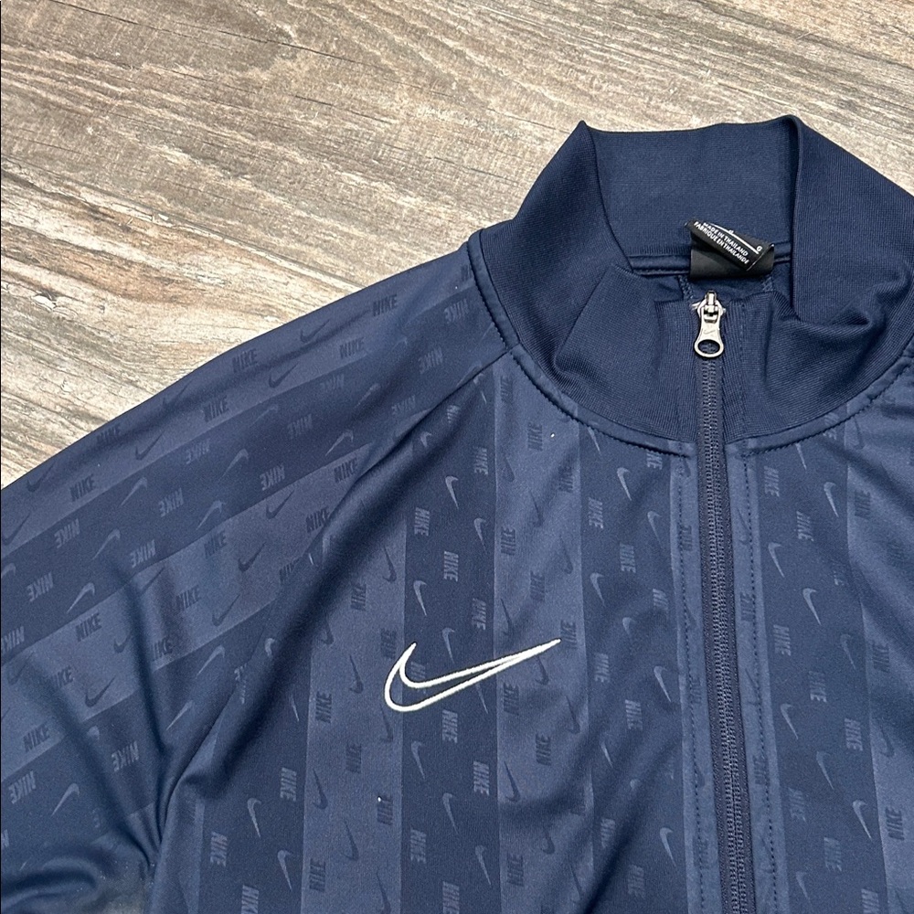 🖤 Nike Men’s Vintage Track Jacket - Picture 3 of 5